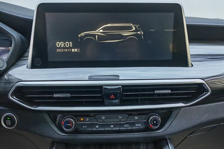 Used SAIC MAXUS D90 2017 2.0T Automatic Two-Wheel Drive Mercury