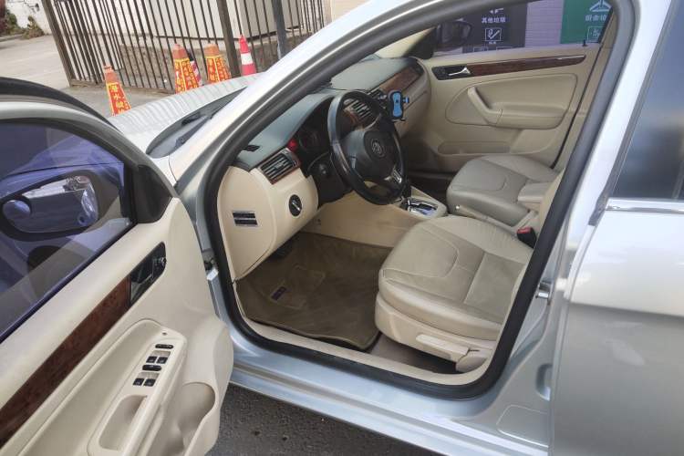 Used Volkswagen Bora 2008 1.6L Automatic Comfort Edition
