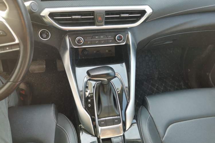 Used SAIC MAXUS EUNIQ 5 2019 Luxury Edition
