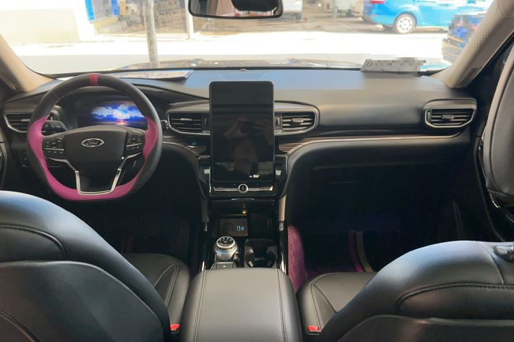 Used Ford Explorer 2020 EcoBoost 285 4x4 Titanium Edition 7-Seater
