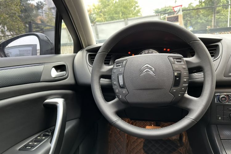 Used Citroen C5 2014 1.6T Automatic Luxury Model