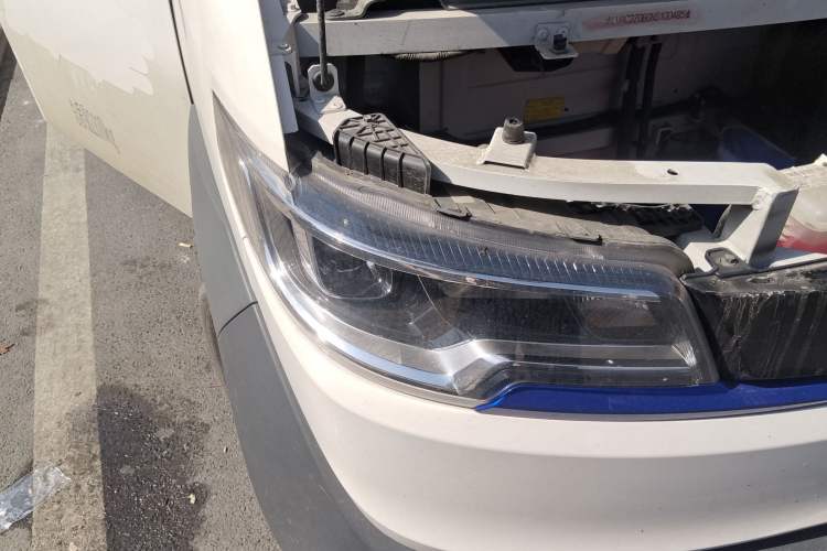 Used Foton Intelligent Blue Elf E7 2022 Standard Model 38.64 kWh
