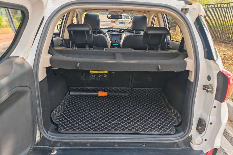 Used BYD Yuan New Energy 2018 EV360 Smart Connected Cool Model
