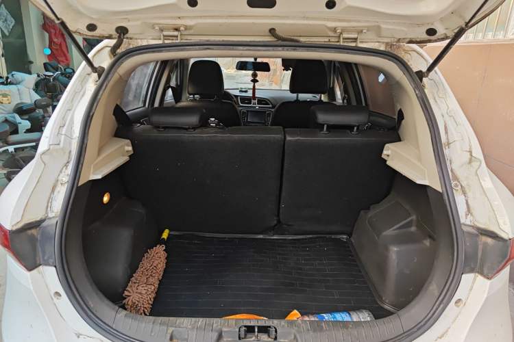 Used FAW Junpai D60 2015 1.8L Automatic Prestige Model
