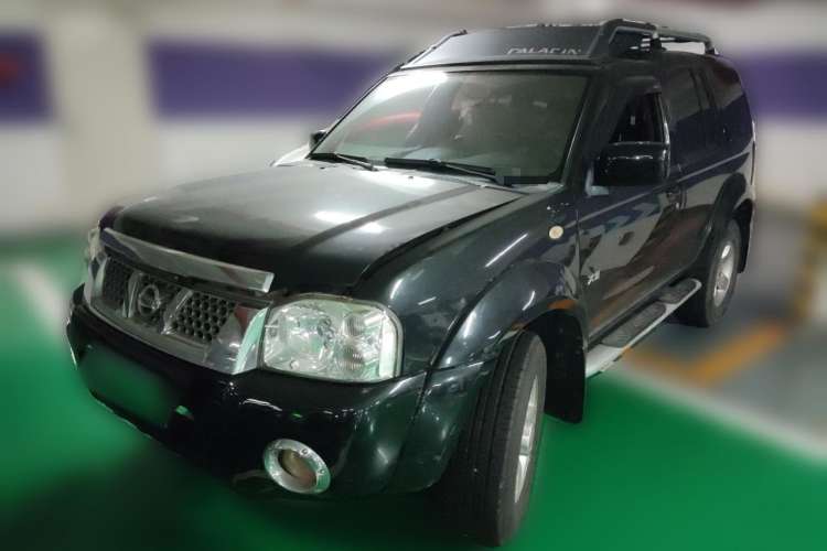 Used Nissan Paladin 2008 2.4L Two-Wheel-Drive Standard Version