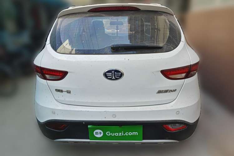 Used FAW Junpai D60 2015 1.8L Automatic Prestige Model
