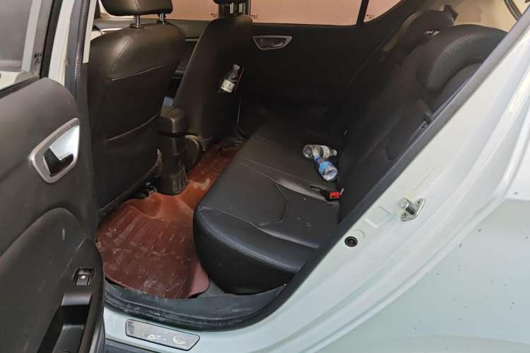 Used FAW Junpai D60 2015 1.8L Automatic Prestige Model
