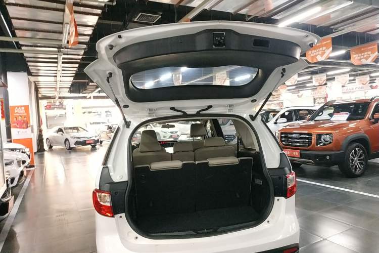 Used Mazda Mazda 5 2013 2.0L Automatic Comfort Edition