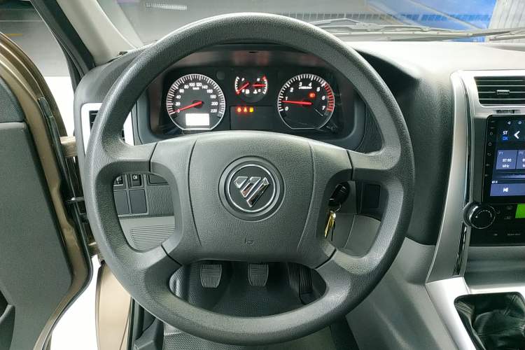 Used Foton Scenic G5 2021 2.0L Gasoline Commercial Version 6-Seater Multi-Purpose Passenger Vehicle 1TZS