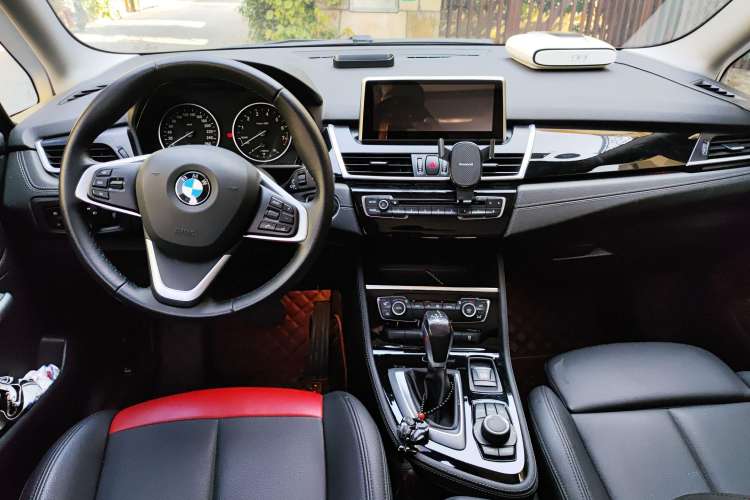 Used BMW 2 Series Gran Tourer 2015 218i Sports Design Package