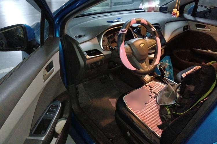 Used Chevrolet Lova RV 2016 1.5L Automatic Comfort Edition
