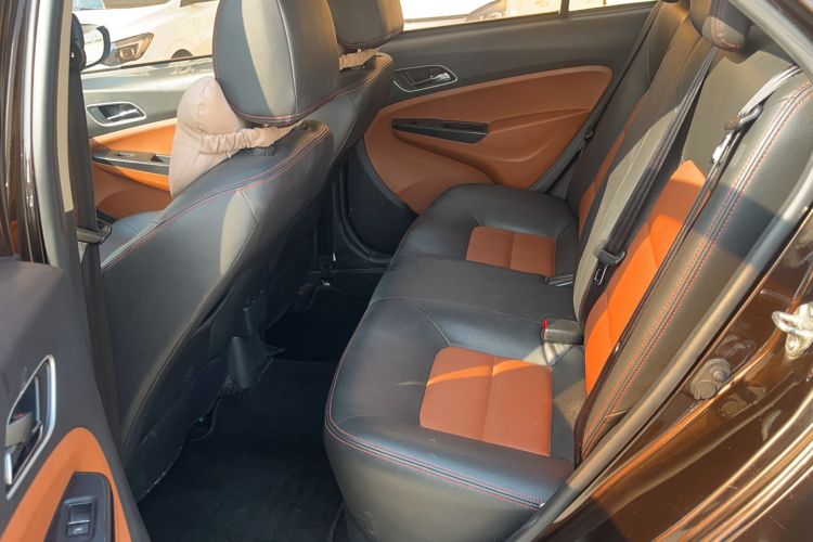 Used Geely Auto Diamond 2016 1.5L Manual Entry-Level Trim