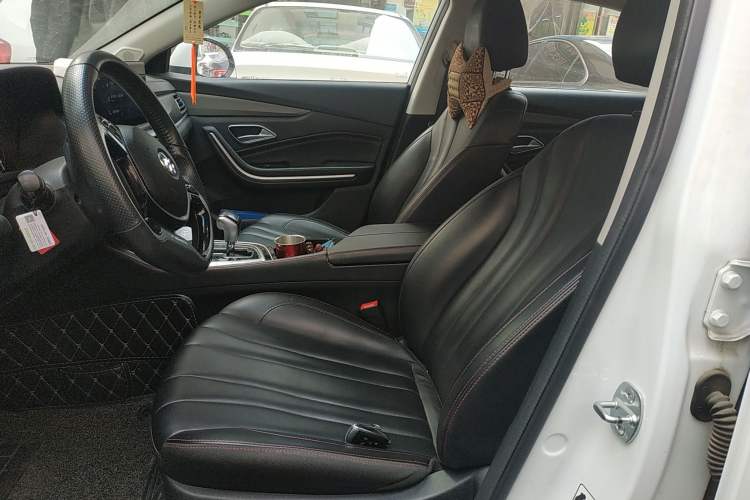 Used BAIC Beijing U7 2019 1.5T CVT Elite Edition China V