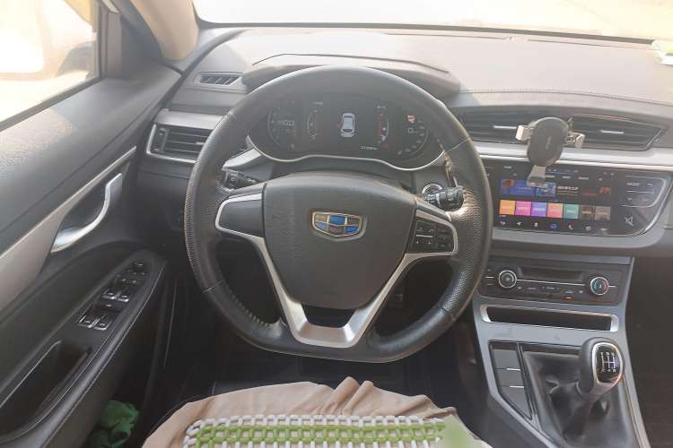 Used Geely Auto Vision S1 2018 1.5L Manual FENGXING Model
