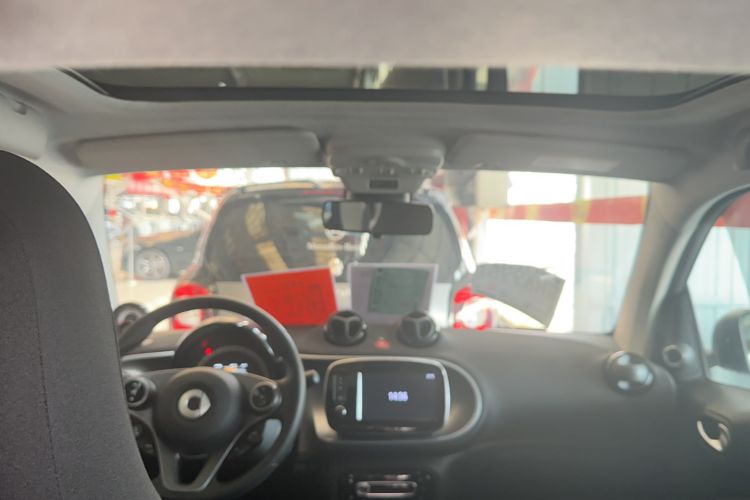 Used smart fortwo 2017 1.0L 52kW New Sound Special Edition China V Emission Standard