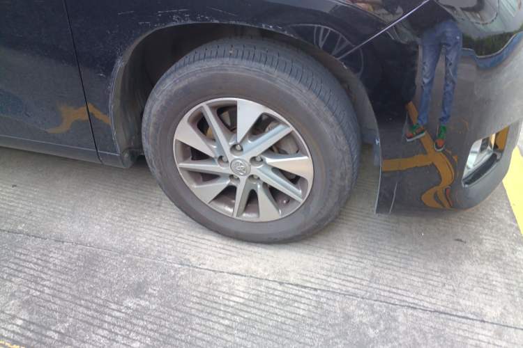 Used Toyota Alphard 2012 3.5L Luxury Edition
