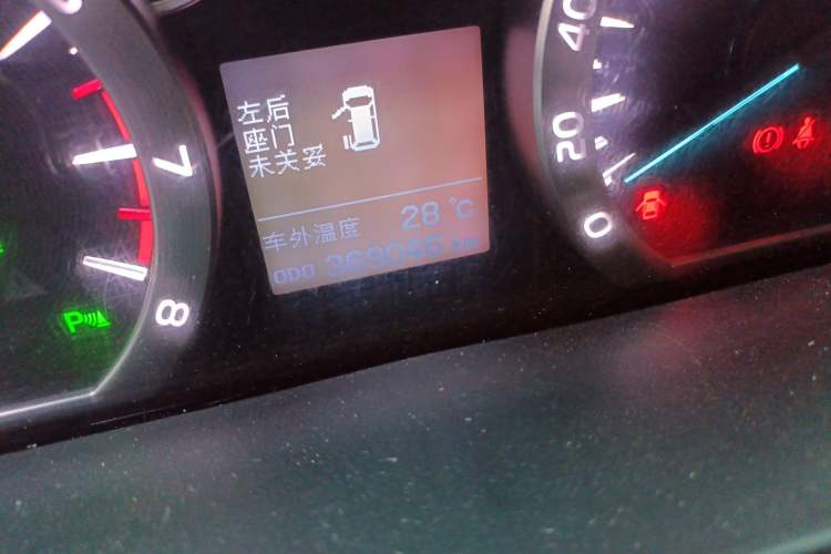 Used Toyota Alphard 2012 3.5L Luxury Edition
