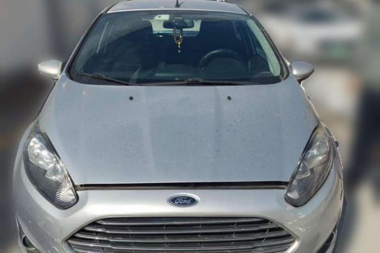 Used Ford Fiesta 2013 Hatchback 1.5L Automatic Fashion Edition
