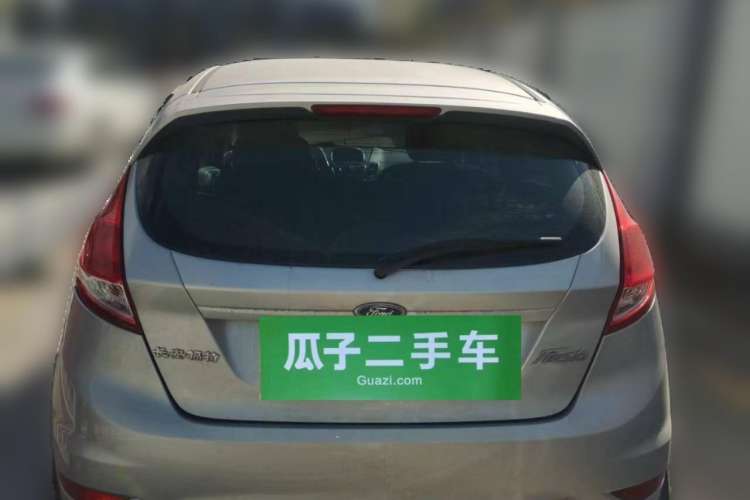 Used Ford Fiesta 2013 Hatchback 1.5L Automatic Fashion Edition

