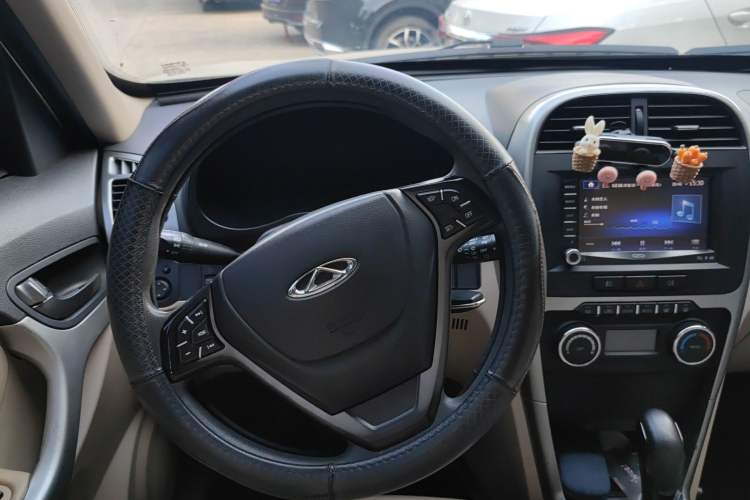 Used Chery Tiggo 3 2014 1.6L CVT ZhiShang Edition