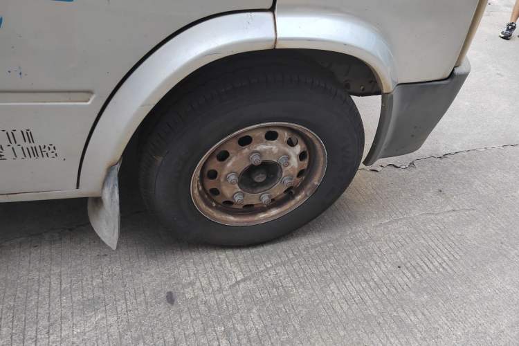 Used Ford Classic Transit 2015 2.8T Diesel Van Short Wheelbase 3-Seater Mid-Roof Short Body – JX493ZLQ4
