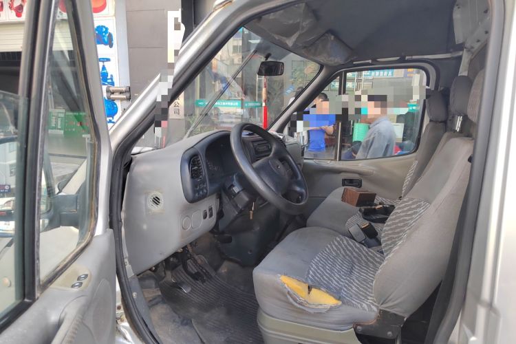 Used Ford Classic Transit 2015 2.8T Diesel Van Short Wheelbase 3-Seater Mid-Roof Short Body – JX493ZLQ4
