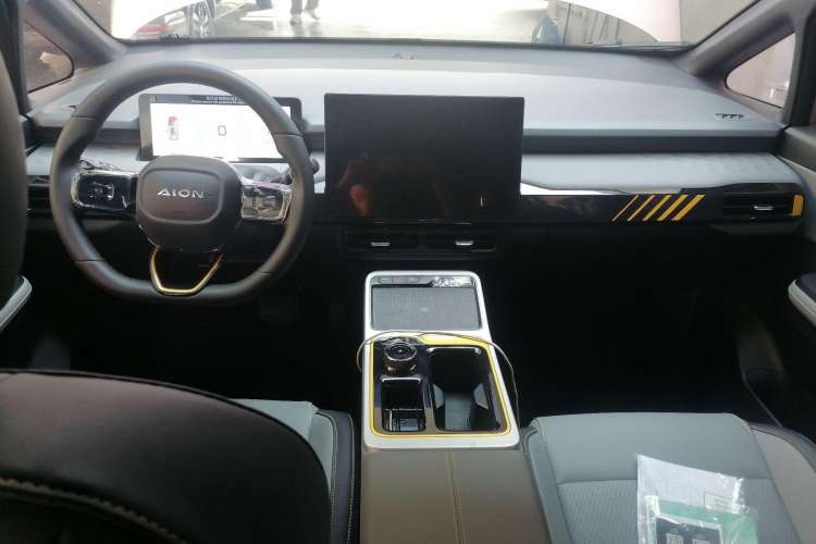 Used AION Y 2022 70 Intelligent Edition Lithium Iron Phosphate