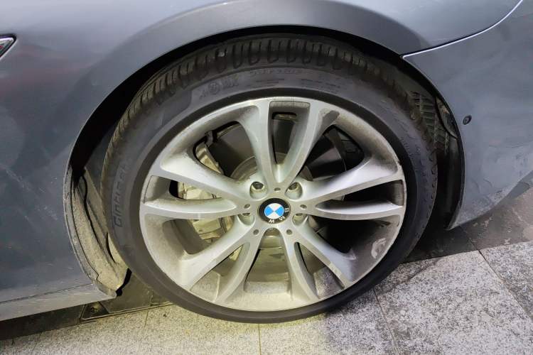 Used BMW 6 Series 2012 650i two-door coupe