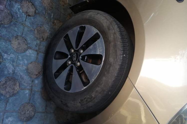 Used Kia K2 2011 Sedan 1.4L Manual Transmission GLS