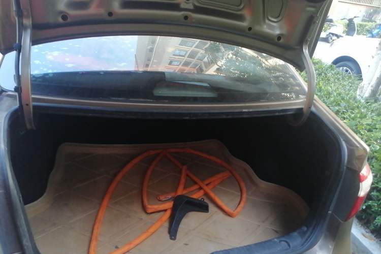 Used Kia K2 2011 Sedan 1.4L Manual Transmission GLS