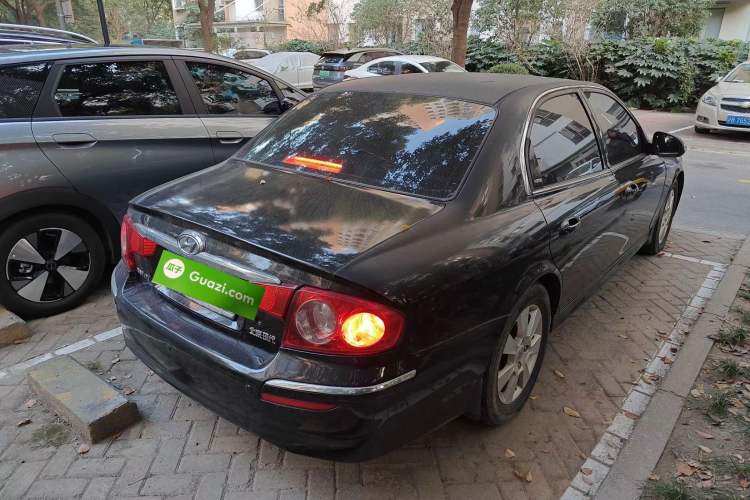 Used Hyundai MoInca 2009 2.0L Manual Luxury Edition GL