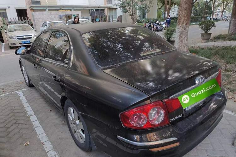 Used Hyundai MoInca 2009 2.0L Manual Luxury Edition GL