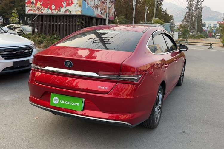 Used BYD Qin Pro New Energy 2018 DM 1.5TI Automatic Smart Connect Elite Model Exterior 5