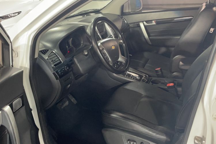 Used Chevrolet Captiva 2017 2.4L Two-Wheel Drive Luxury Edition 7 Seats
