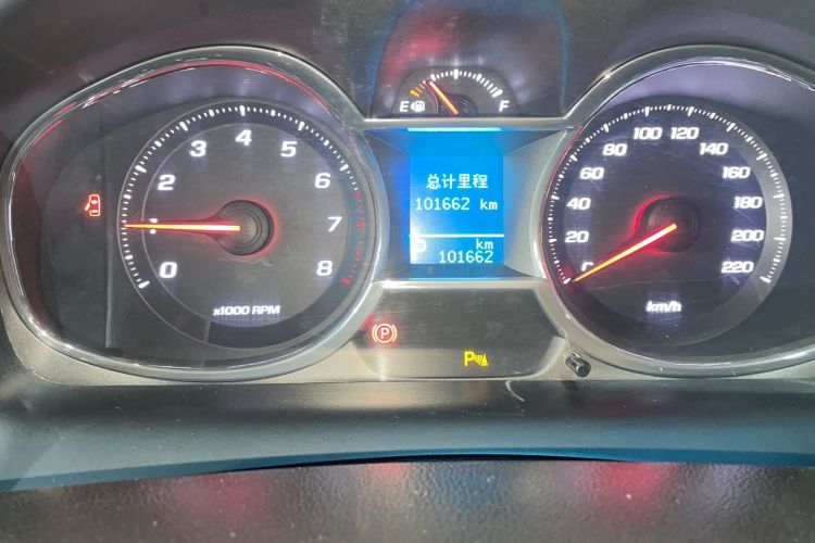 Used Chevrolet Captiva 2017 2.4L Two-Wheel Drive Luxury Edition 7 Seats
