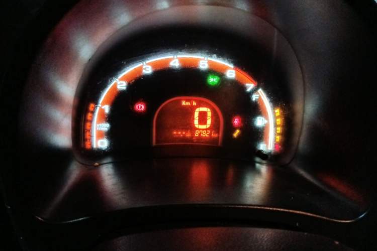 Used Chery QQ 2013 1.0L Manual Happy Edition