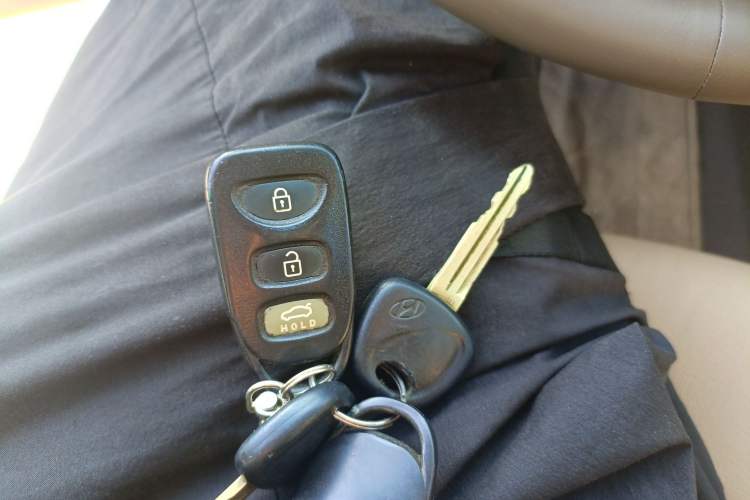 Used Hyundai MoInca 2009 1.8L Manual Luxury Edition GL Vehicle Key