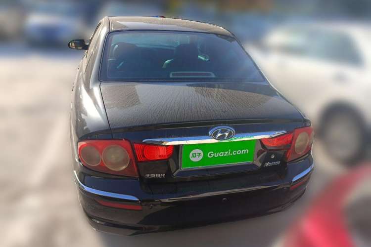 Used Hyundai MoInca 2009 1.8L Manual Luxury Edition GL Rear