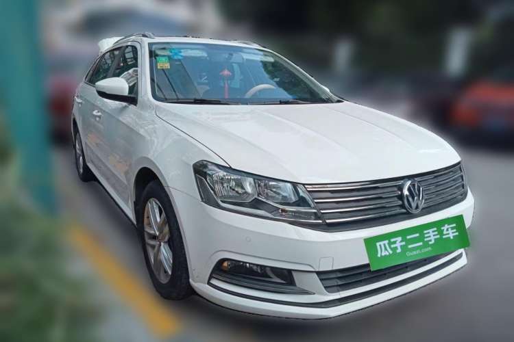 Used Volkswagen Gran Lavida 2015 230TSI DSG Comfort Edition
