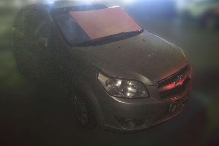 Used Chevrolet Lova 2010 1.4 MT Fengdu Version Front Right 45 Deg