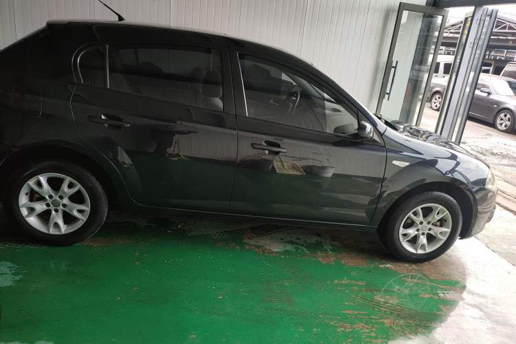 Used Brilliance Junjie FRV 2010 1.3L Manual Luxury Version