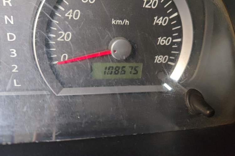 Used Suzuki Jimny 2011 1.3 AT Two-Tone Edition