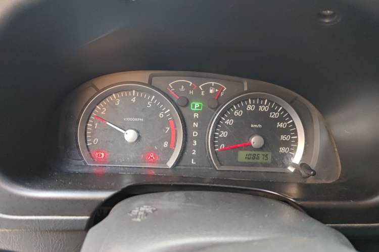 Used Suzuki Jimny 2011 1.3 AT Two-Tone Edition