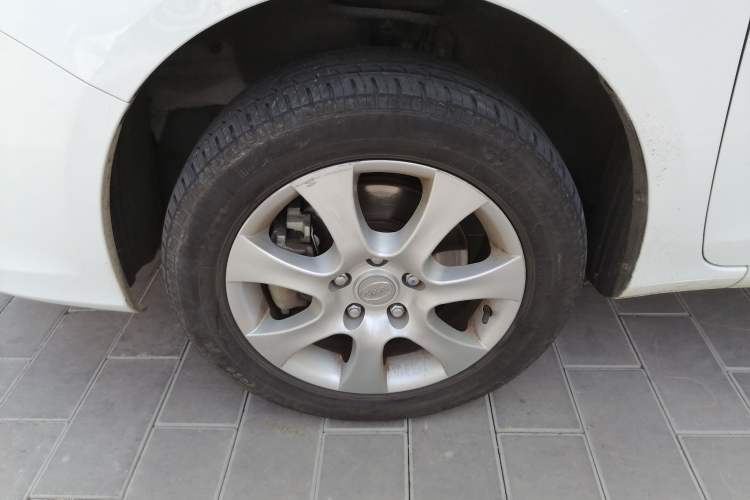 Used BYD e5 2016 300 Prestige Edition
