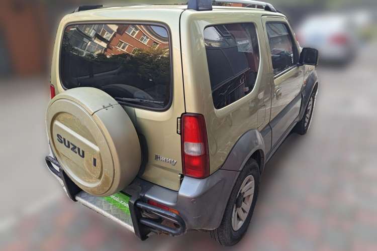 Used Suzuki Jimny 2011 1.3 AT Two-Tone Edition