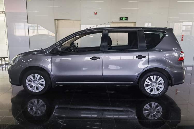 Used Nissan Livina 2015 1.6XE CVT Comfort Edition Left Side