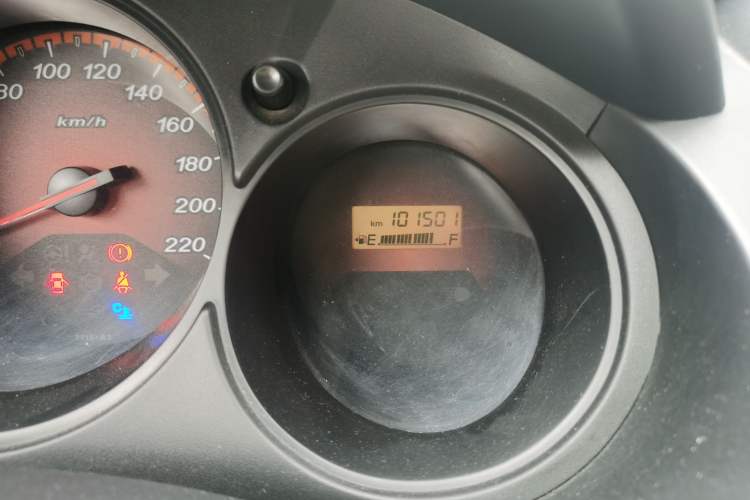 Used Everus S1 2011 1.3L Manual Comfort Edition
