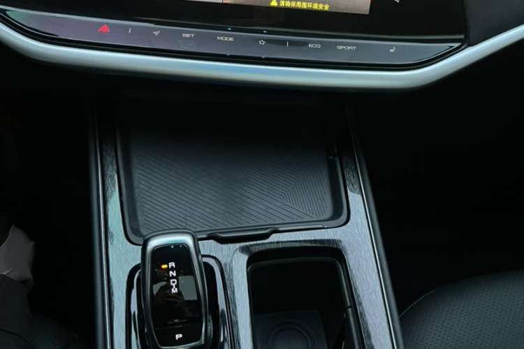 Used Dongfeng Aeolus Yixuan MAX 2021 1.5T Super Cool Dad Edition
