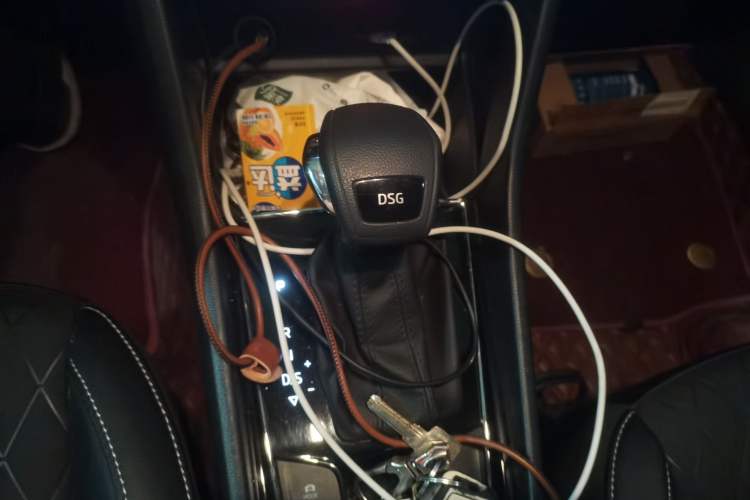 Used Skoda Karoq 2020 TSI280 Luxury Smart Edition China VI Standard
