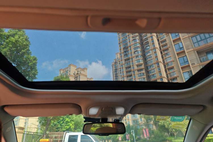 Used BYD Qin New Energy 2014 1.5T Cool Black Knight Flagship Model Interior 10